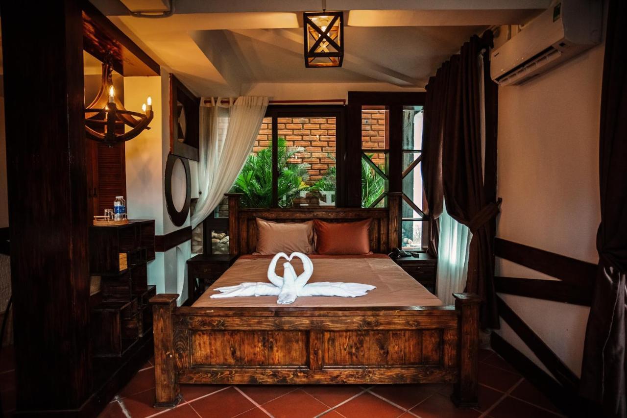 Y.O Inn Kon Tum Esterno foto