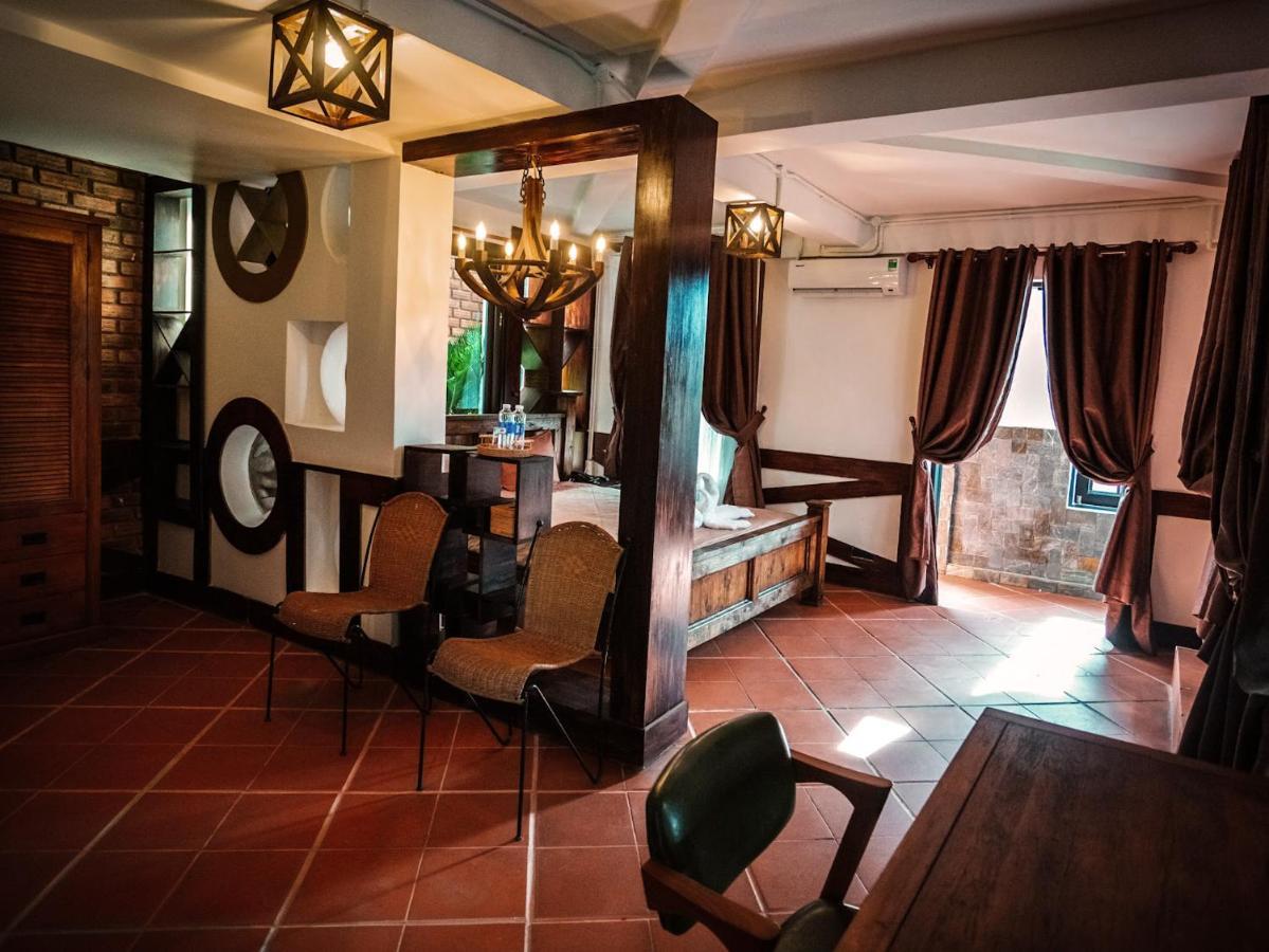 Y.O Inn Kon Tum Esterno foto