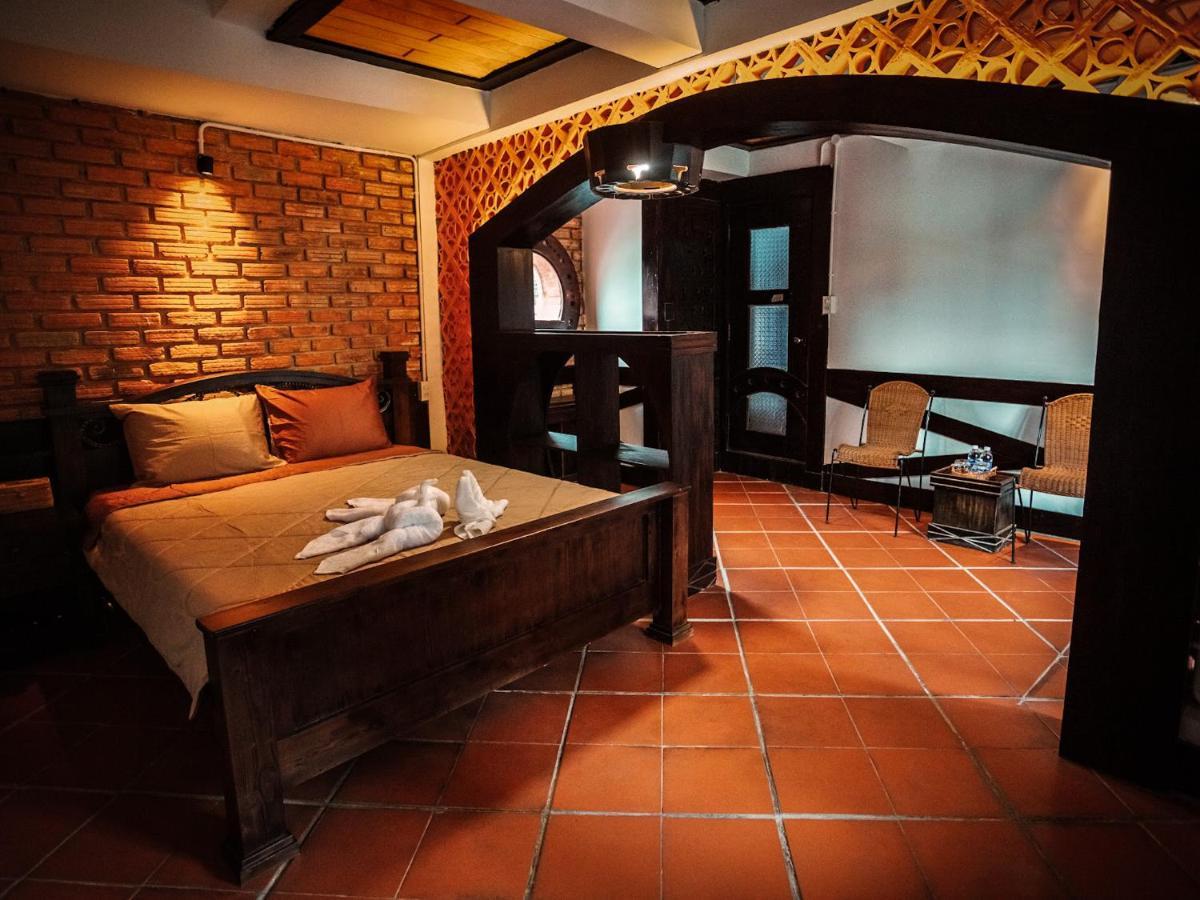 Y.O Inn Kon Tum Esterno foto