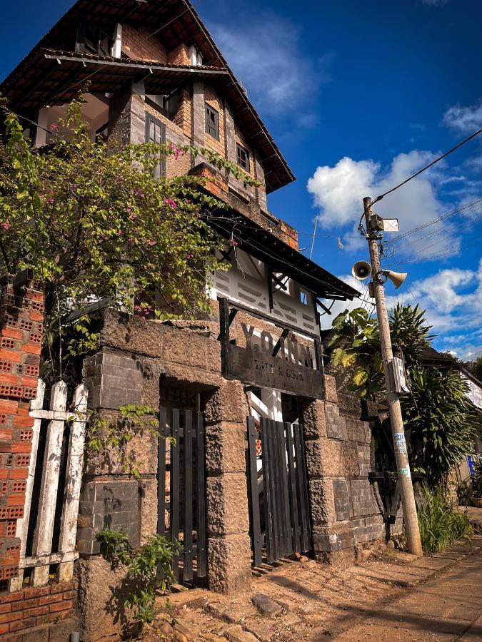 Y.O Inn Kon Tum Esterno foto